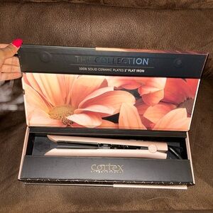 Cortex International The Collection 1” Flat Iron